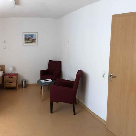 Personalwohnheim Altenpflege Foditsch Sankt Johann  Zimmer foto